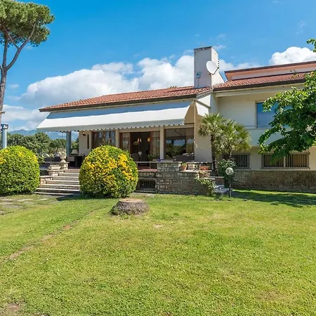 Villa Il Renzito 8, Emma